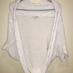 Twenty One Chunky Knit White Shawl/Cardigan
